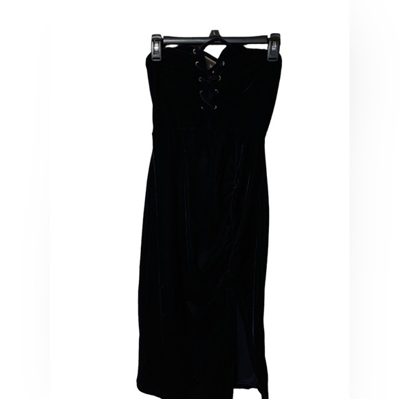 IRIS BLUE Velvet Strapless Dress - Picture 5 of 11